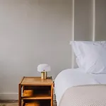 Burgstraat 8 לינה וארוחת בוקר 4*