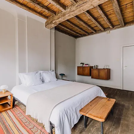Bed and breakfast Burgstraat 8 4*