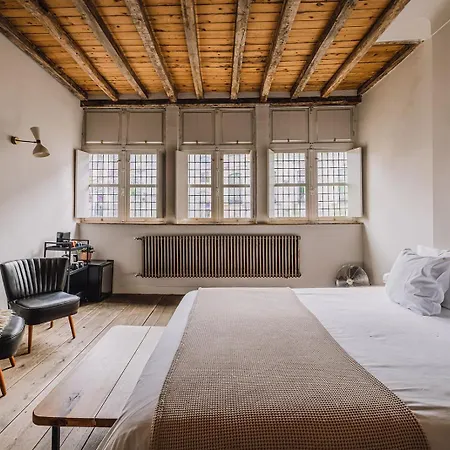 Burgstraat 8 4* Gent