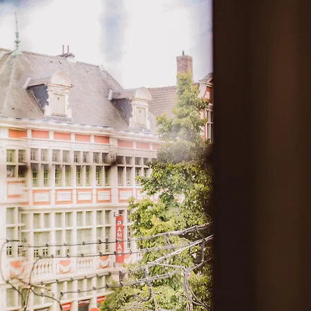 Burgstraat 8 *