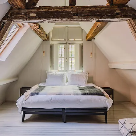 Burgstraat 8 * Гент