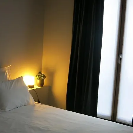 Burgstraat 8 * Гент