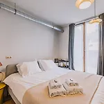 Burgstraat 8 4*
