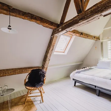 Burgstraat 8 Готель типу 